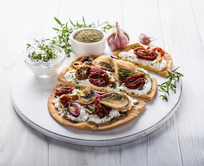 Düşük Proteinli Sebzeli Pizza