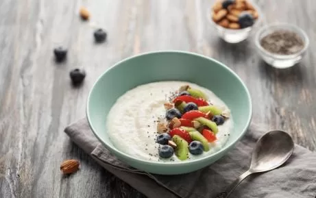 PKU Meyveli İrmik Tatlısı